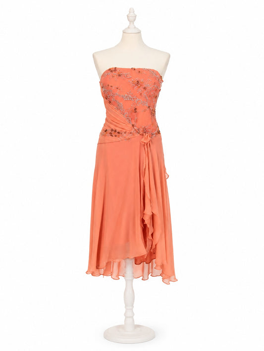 Abito in Georgette di Seta Pura con Corpetto in Pizzo Ricamato e Drappeggi – Taglia 42/44
