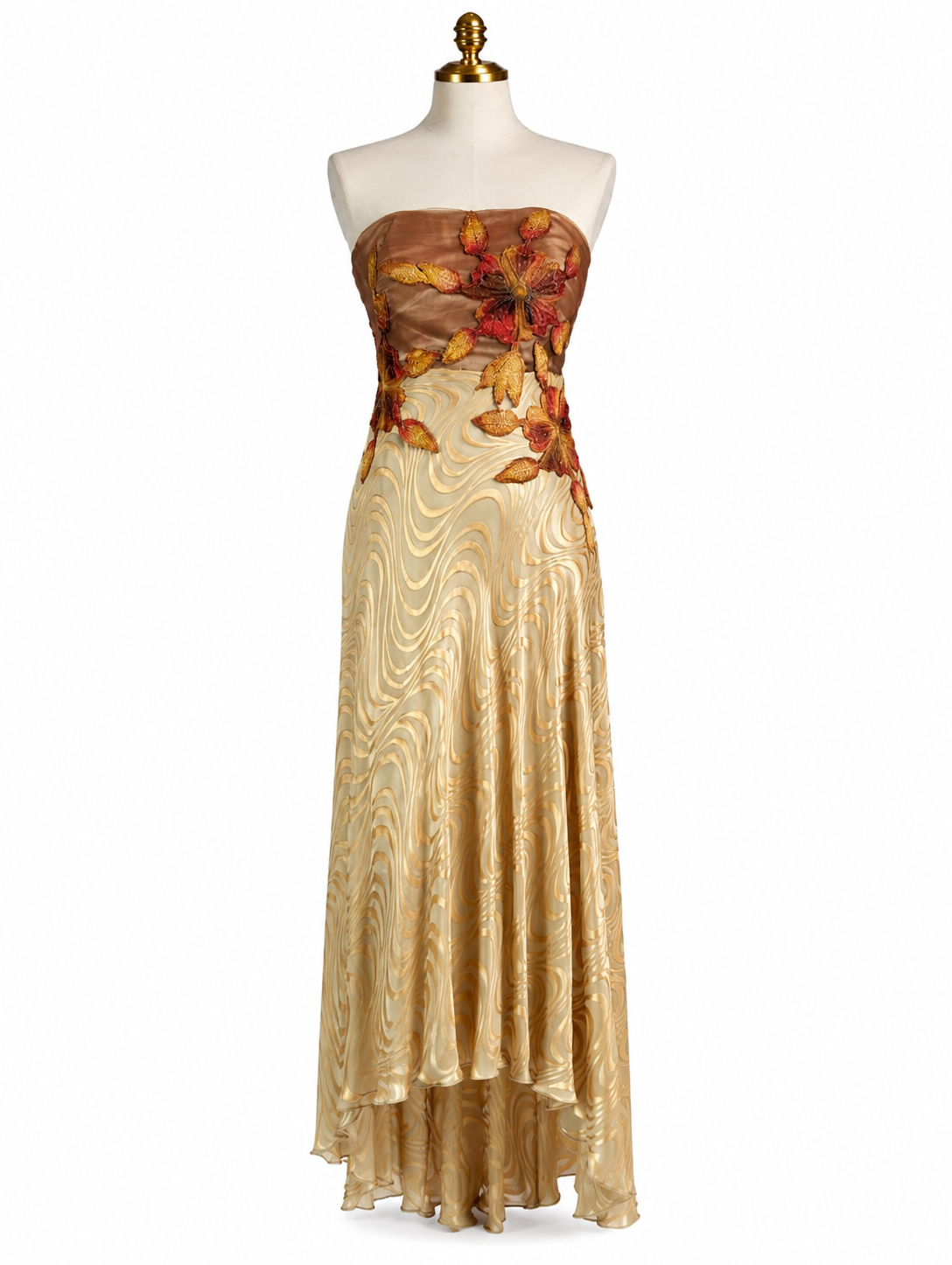 Abito da Cerimonia in Devoré di Seta Oro con Corsetto Drappeggiato e Ricami Macramè